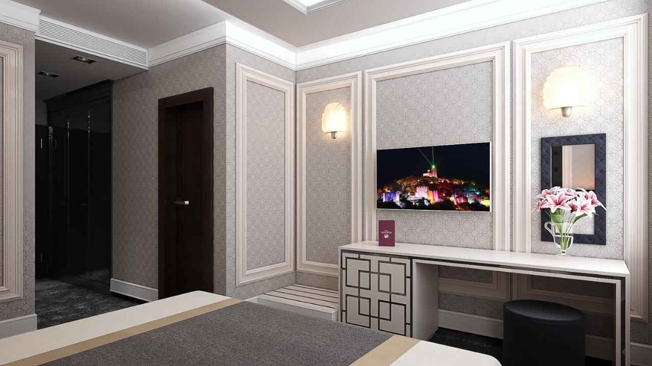Boutique Hotel And Spa Tsarevets Weliko Tarnowo Exterior foto