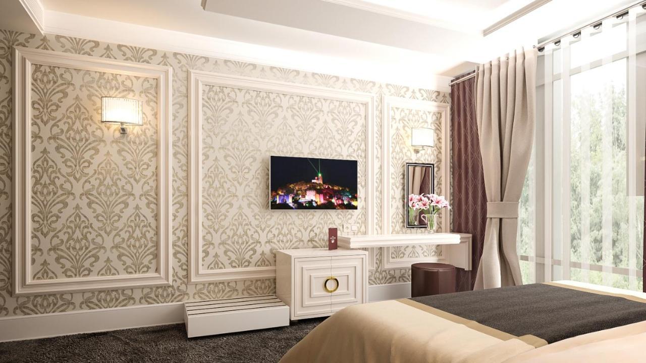 Boutique Hotel And Spa Tsarevets Weliko Tarnowo Exterior foto